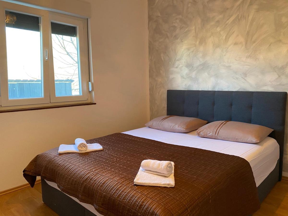 Villa Marie With Pool, Two Bedrooms For 4+2Kids Cavoglave Экстерьер фото