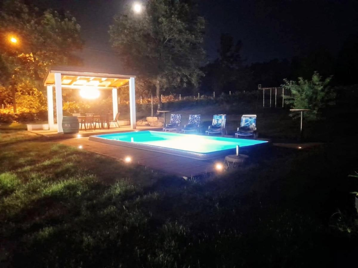 Villa Marie With Pool, Two Bedrooms For 4+2Kids Cavoglave Экстерьер фото