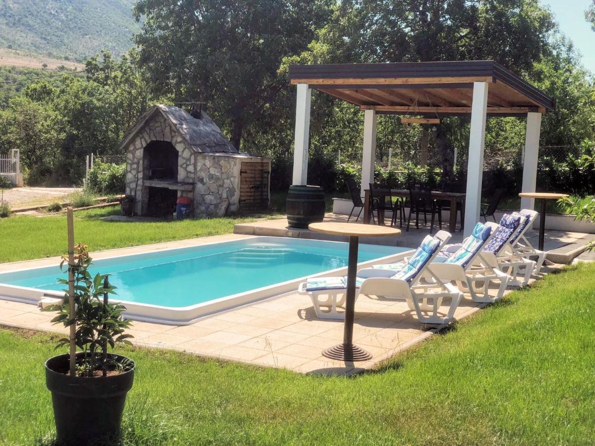 Villa Marie With Pool, Two Bedrooms For 4+2Kids Cavoglave Экстерьер фото
